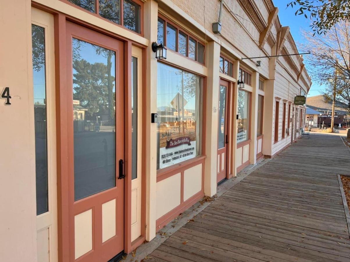 Katie'S Cozy Suites Tombstone Exterior photo